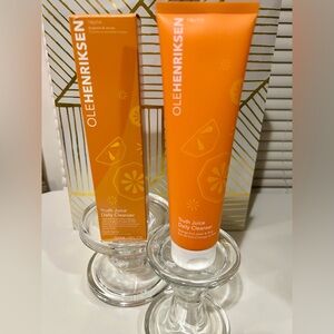 ✨Ole Henriksen Truth Juice Cleanser | New in Box | Sealed | 5oz✨